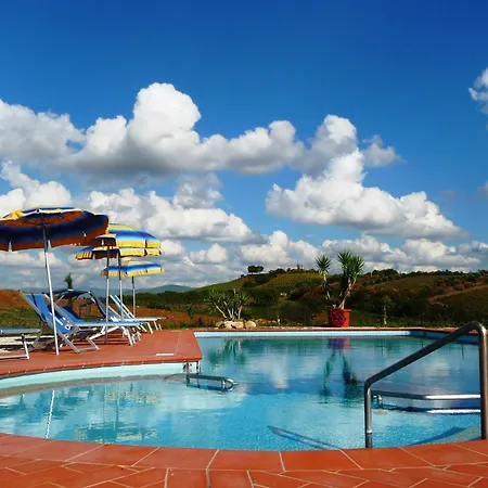 Lantgård La Pergola Diaccialone